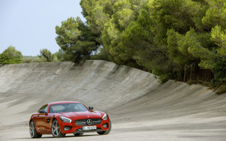 Red sports car parking lot 67 - hillside free wallpaper