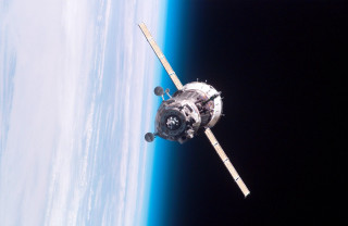 Space station earth blue stripe - free space wallpaper