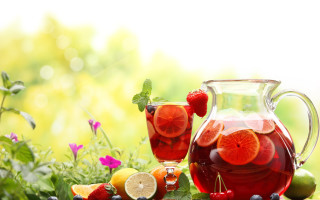 Fruit punch blueberry strawberry watermelon - celia fiennes free wallpaper for desktop