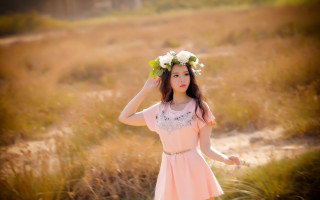 Girl pink dress flower crown - a pink dress free wallpaper