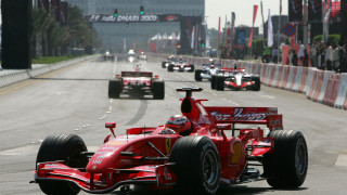 Racecar tokyo racetrack crowd helmet - the sideline free wallpaper