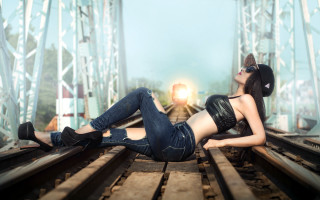 Traintrack woman crossedlegs hat denim - her knee free wallpaper