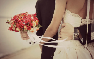 Bride groom flower bouquet camera - orange free wallpaper for desktop