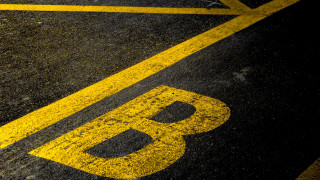 Yellow black parking sign astronaut - a parking meter free wallpaper
