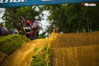 Dirt bike jump hill track - a crowd watching free wallpaper