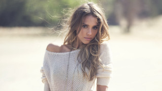 Woman skateboard beach outdoor portrait - a skateboard free wallpaper