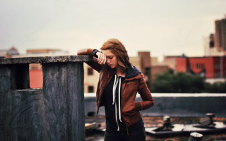Christabel dennison cityscape portrait outdoors - a roof free wallpaper