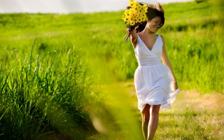 Woman white dress flower field 11 - a white dress holding free wallpaper