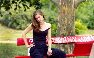 Woman park bench graffiti fashion - graffiti free wallpaper