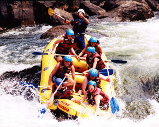 Raft adventure river people paddle - river free wallpaper