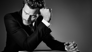 Man suit table hands head - christian w. staudinger free wallpaper