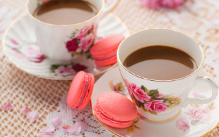 Coffee macaroons flower table blurry - two cup of coffee free wallpaper