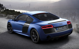 Blue sports car city mountain - matte finish free wallpaper for desktop