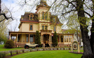 Victorian house car lawn trees - brenda chamberlain free wallpaper
