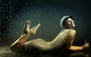 Rainy night starry sky woman - artur tarnowski free wallpaper