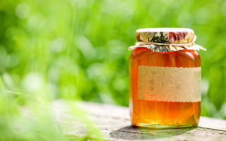 Honey jar outdoor wooden table - outside free wallpaper