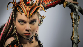 Woman weird hair makeup costume - a costume free wallpaper