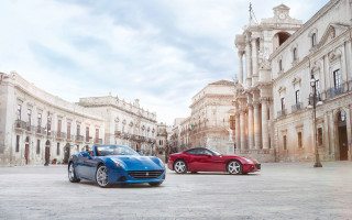 City parked cars clock tower - spectacular free wallpaper