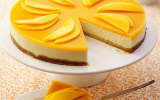 Cheesecake slices plate fork knife - a pastel free wallpaper