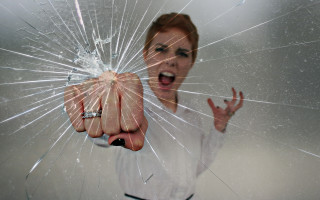 Woman ring broken glass feminist - a broken glass window free wallpaper