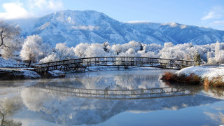 Bridge river mountain snow trees 4 - a bridge over a river free wallpaper
