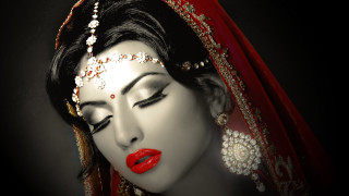 Woman red lip veil headpiece - gold free wallpaper