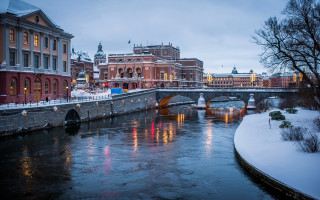 Winter river bridge cityscape snow - a bridge and buildings free wallpaper