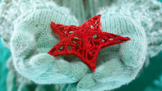 Red star gloved hand blue - hand free wallpaper