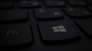 Keyboard window fn logo shallow - a close up of a keyboard free wallpaper