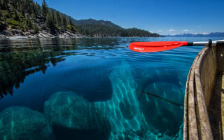 Red canoe lake forest mountains - amazing free wallpaper
