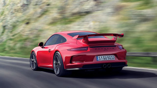 Red porsche sports car mountain - a jigsaw puzzle free wallpaper for desktop