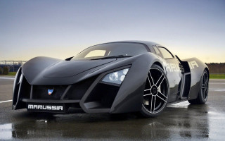 Black sports car wet parking - matte finish free wallpaper
