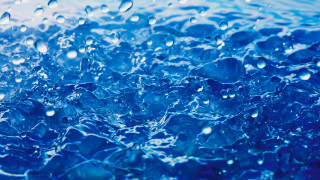 Blue water droplets sky bubbles - a blue sky in the background free wallpaper for desktop