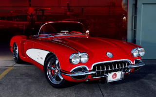 Red white car garage building - unreal engine 5 free wallpaper