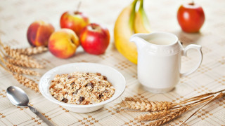 Bowl cereal cup milk fruit - a spoon free wallpaper