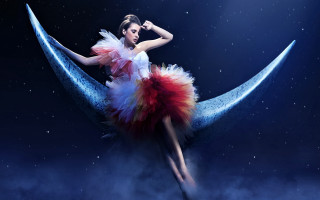 Moonwoman dress celiasfiennes fantasy night - a woman in a dress free wallpaper