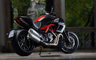 Motorcycle statue fountain neoclassic digital - duccio free wallpaper