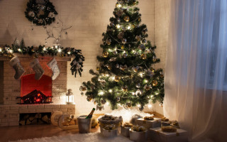 Christmas tree living room presents - a living room free wallpaper
