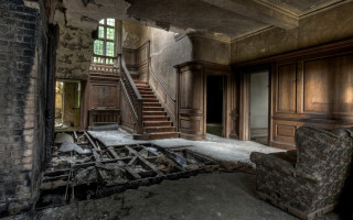 Staircase chair broken flemish gothic - gothic free wallpaper for desktop