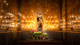 Dionysus crown statue gothic baroque - radiant free wallpaper