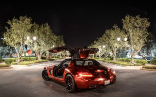 Red sports car open doors 13 - a parking lot free wallpaper
