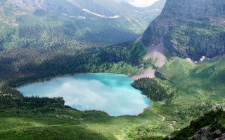 Blue lake mountains trees nature - a blue lake free wallpaper