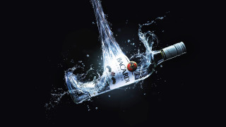 Vodka floating water splash cigarette - a cigarette free wallpaper for desktop