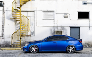 Blue car spiral staircase yellow - refined free wallpaper