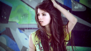 Eszter mattioni graffiti fashion photography - graffiti free wallpaper