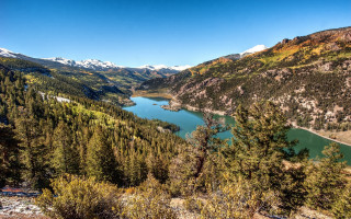 Lake mountains trees sky snow - david brewster free wallpaper