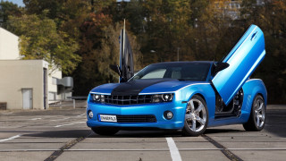 Blue car door open parking - its door free wallpaper