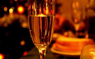 Champagne glass candle bokeh autumn - brassaï free wallpaper