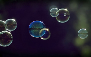Bubbles reflection night sky moon - a microscopic photo free wallpaper