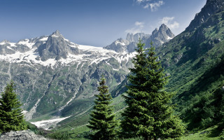 Mountain range snow peak forests - domirinic fegallia free wallpaper
